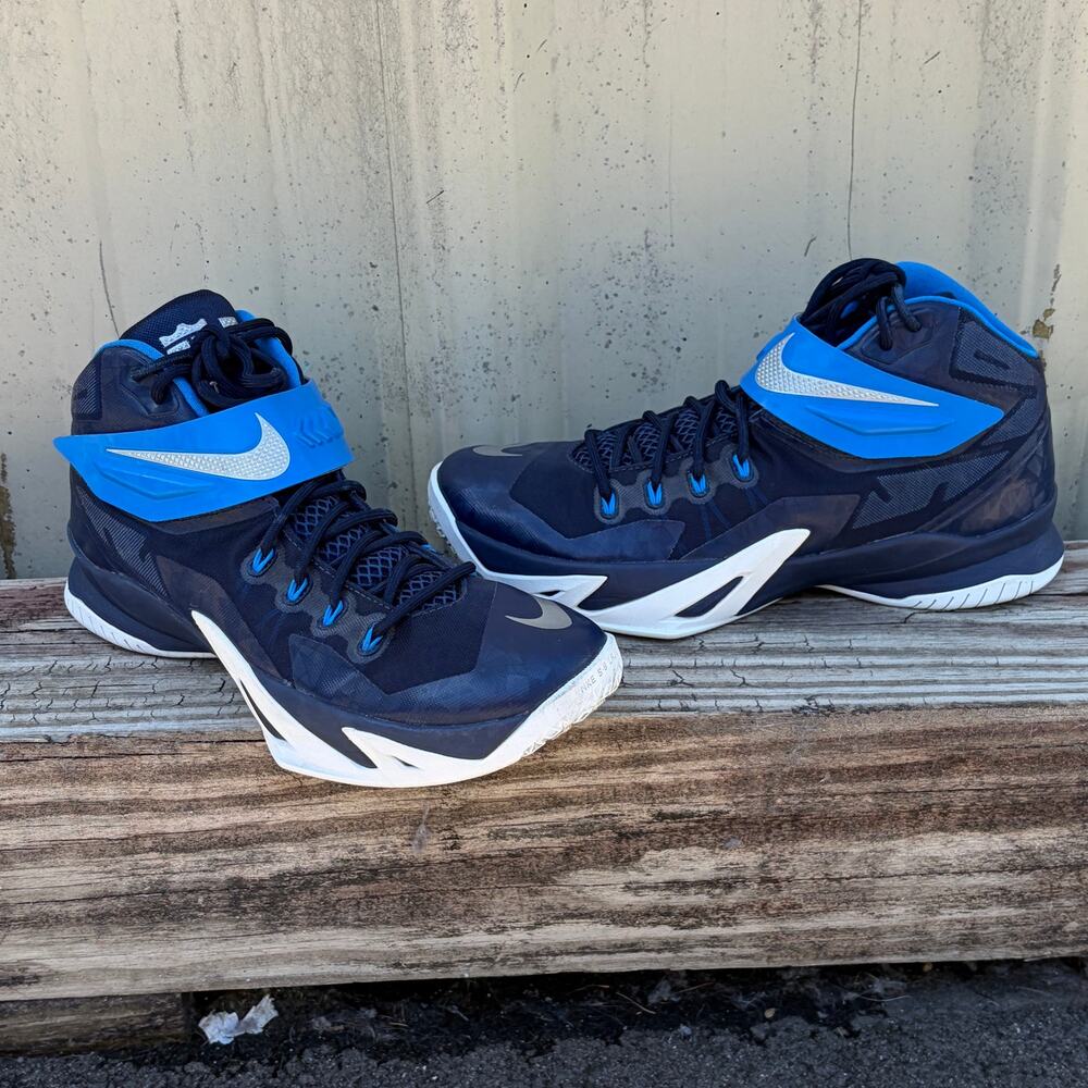 Nike LeBron Zoom Basketball Shoes Mens Size 10.5 Midnight Blue Hi Top Sneakers
